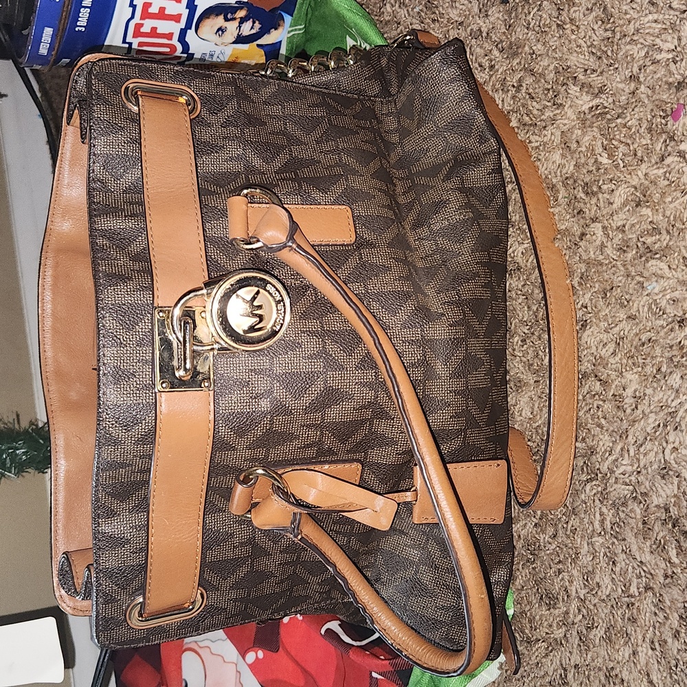 Michael Kors purse
